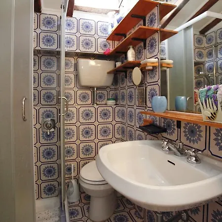 Citiesreference - Trastevere Two Bedroom Rom